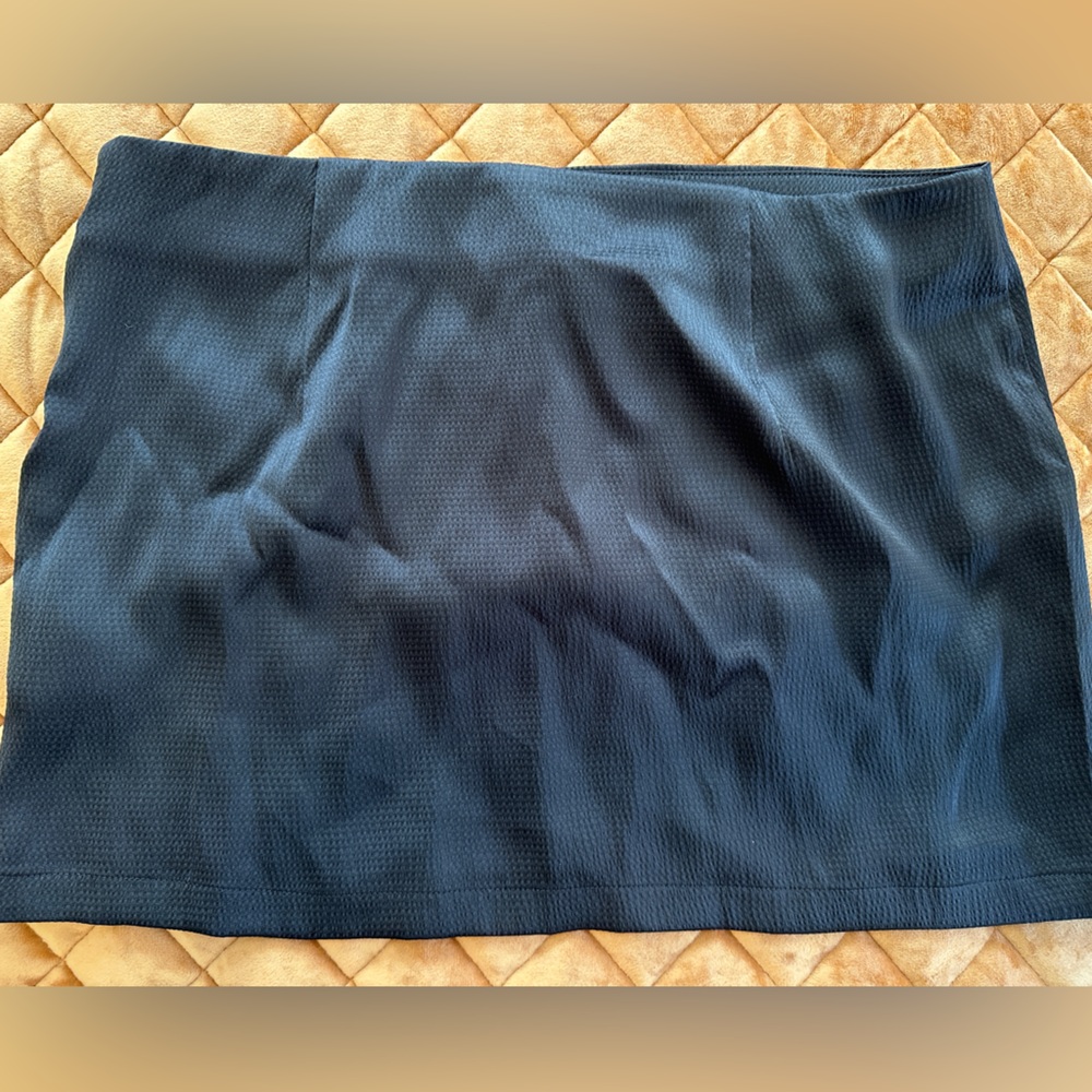 Free People black mini skirt NWT Size 4